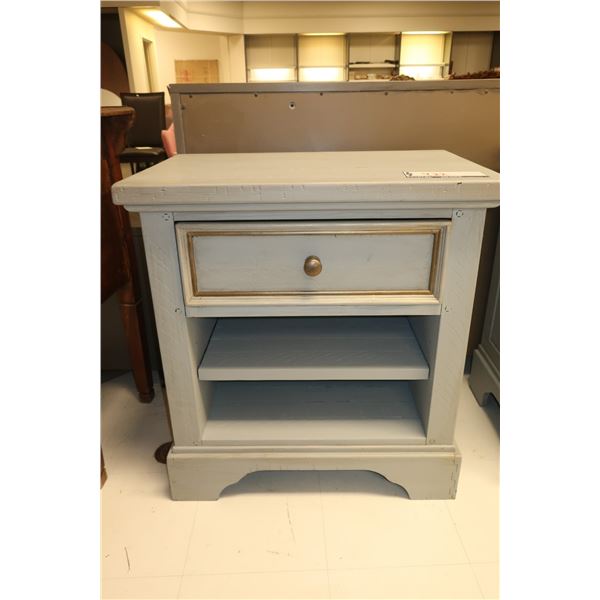MEUBLE EN BOIS AVEC TIROIR 29"x19"x31" ASPENHOME