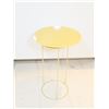 Image 1 : PETITE TABLE MÉTAL  VITRÉE 16.5"x27"