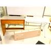 Image 1 : LOT DE 3 MEUBLES ASST