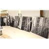 Image 2 : LOT DE 4 PANNEUX DE PHOTO 47"x52"