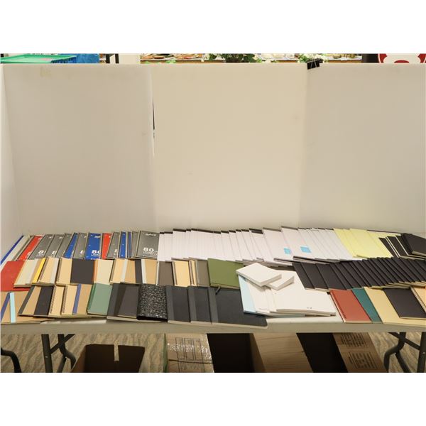 LOT DE 125+ CAHIERS ET TABLETTES DE PAPIERS ASST