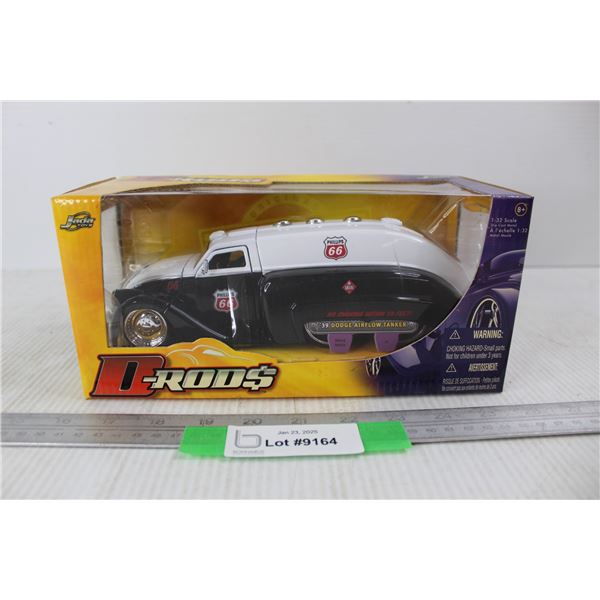 Jada Toys D Rods 1939 Dodge Airflow Tanker 1:24 Scale Diecast Car- NIB