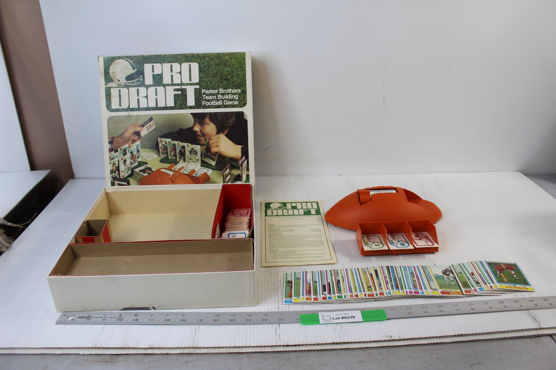 Pro Draft Board Game - As Is - Bodnarus Auctioneering