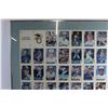 Image 2 : * Framed MLB Toronto Blue Jays 1994 in Cut Sheet of Playing Cards 29'' x 25''