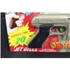 Image 5 : 1966 Grand Toys Montreal Star Trek Toy Tracer Gun NIB