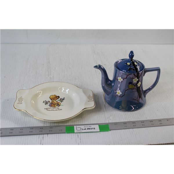 Eaton's Mascot "Punkin Head" Character Plate, Blue Lustre Teapot