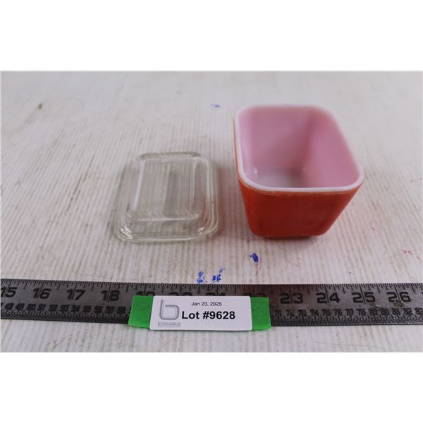 Pyrex 501 Lite Red Fridge Jar