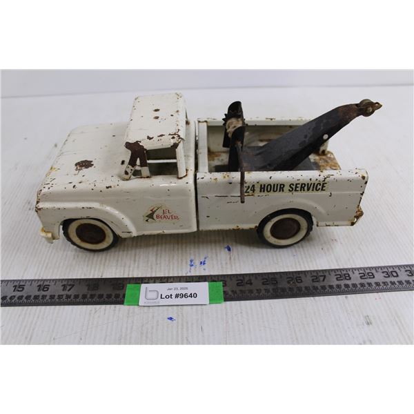Vintage Lil Beaver Pressed Steel Tow Truck