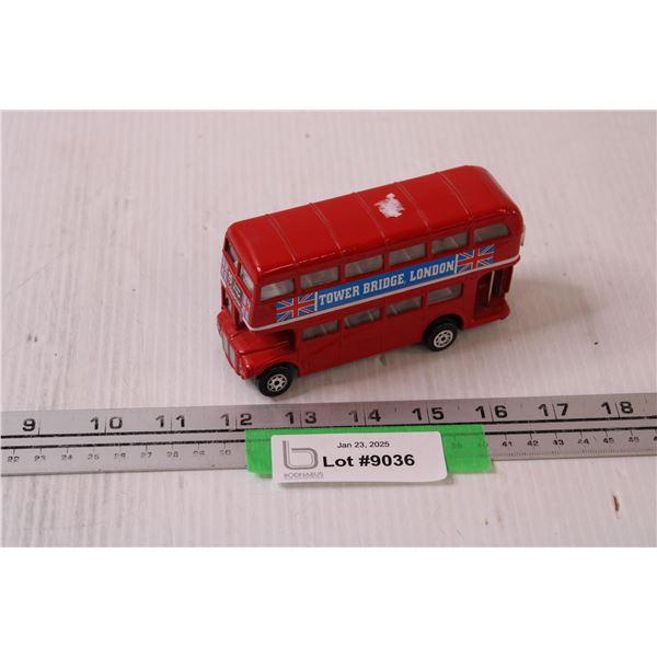 London Tour Bus Die Cast Model - 1:43 Scale