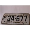 Image 2 : Saskatchewan 1959 Pair of License Plates - Farm Plates