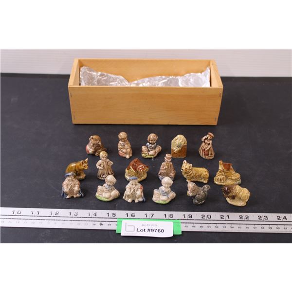 (15) Red Rose Tea Figurines w/Small Wood Crate