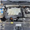 Image 5 : 2011 Volkswagen Jetta TDI   4 Dr   Automatic Car  VIN  3VWLL7AJ1BM084637