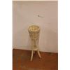 Image 1 : *Wood & Wicker Flower Pot Stand 30" Tall