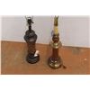 Image 5 : *(2) Brass Colored Lamps Up to 33" Tall, As Is