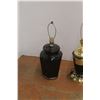 Image 3 : *(2) Black Vintage Lamps, As Is, Up to 27" Tall