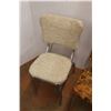 Image 3 : *(2) Vintage Dining Chairs