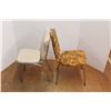 Image 4 : *(2) Vintage Dining Chairs