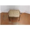 Image 2 : *Vintage Flowered Upholstered Stool 17" Wide x 17.5" Tall x 12" Deep