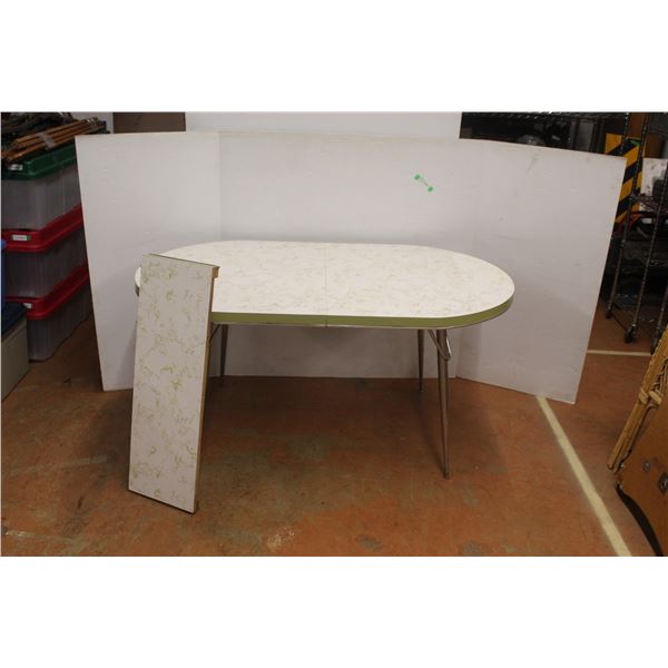 *Vintage Wood Dining Table with Leaf 59.5" Long x 35.5" Wide x 29.5" Tall