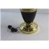 Image 3 : *Vintage Brass Lamp - As Is