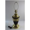 Image 6 : *Vintage Brass Lamp - As Is