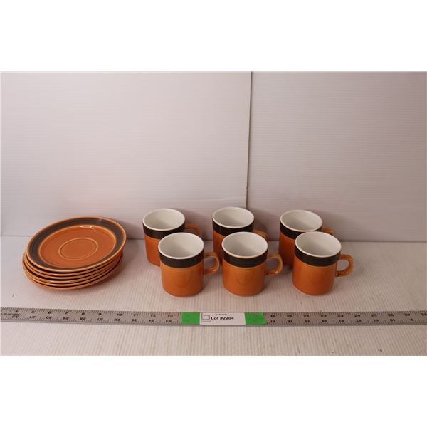 Set of (6) Pumpkin Cappuccino Stonewear Mugs & Saucers