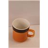 Image 2 : Set of (6) Pumpkin Cappuccino Stonewear Mugs & Saucers