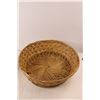 Image 2 : (3) Woven Baskets/Trays