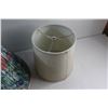 Image 5 : (2) Lamp Shades