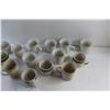 Image 5 : (14) Scandia Stoneware Japan Cups - Chipped