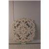 Image 1 : White Wood Wall Art Piece 15.5"