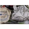 Image 5 : Assorted Tote Bags - Fabric & Plastic, (2) Storage Shrink Bags