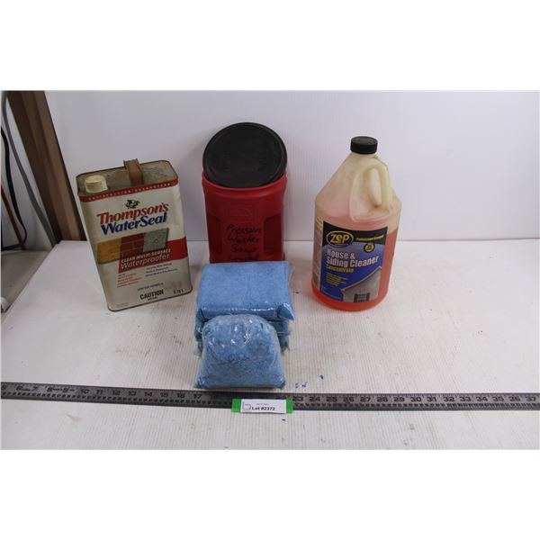 Thompson's Water Seal 3.78L (1/2 full), Zep Concentrated House & Siding Cleaner 3.78L (3/4 full), 4 