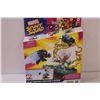 Image 2 : Marvel Stunt Squad Toy Set: Black Panther vs Iron Man vs Ultron - NIB