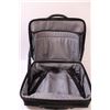 Image 5 : Samsonite Wheeled Suitcase - 16" x 17" x 8"