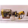 Image 1 : Wagner Electric Paint Sprayer & Accessories - Powers On