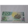 Image 2 : Canadian Twenty Dollar Bill- 2004