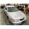 Image 10 : A8 -- 2002 MAZDA 626, SILVER, 230566 KMS, FRONT WHEEL DRIVE