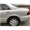 Image 25 : A8 -- 2002 MAZDA 626, SILVER, 230566 KMS, FRONT WHEEL DRIVE