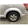 Image 25 : A12A -- 2009 DODGE JOURNEY, SILVER, 232250 KMS, FRONT WHEEL DRIVE