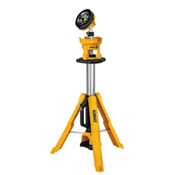 BRAND NEW IN BOX DEWALT 20V TRIPOD LIGHT - RETAIL $299