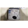 Image 3 : PHILIPS HD CLASSIC ANTENNA AND 4 UNIVERSAL REMOTE CONTROLS