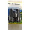 Image 2 : NATIONAL GEOGRAPHIC WATERPROOF BINOCULARS WITH CARRY CASE AND STRAP