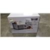Image 2 : WOLF GOURMET 4 SLICE TOASTER - TESTED WORKING, RETAIL $649