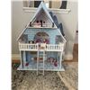 Image 4 : NEW LARGE CASTLE DOLL HOUSE WITH ACCESSORIES