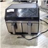 Image 2 : FRIGIDAIRE 9.4L DUAL AIR FRYER - TESTED WORKING, RETAIL $460