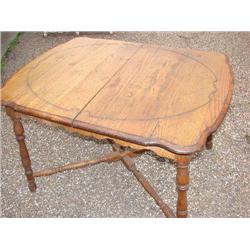 Solid Oak Table (note: sliding gear mechanism)