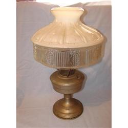 Aladdin oil lamp w/glass shade