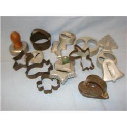 16 vintage cookie cutters