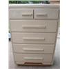 Image 1 : Waterfall front dresser